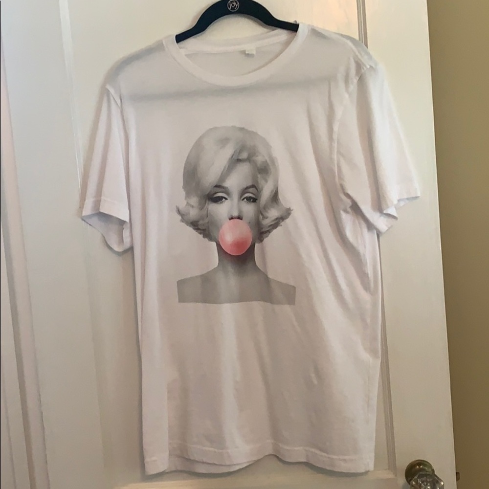 oversized graphic tee( Marilyn Monroe)